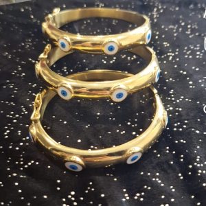 bracelet rigide style œil fermeture originale nouveau design vendu par 3