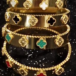 bracelet rigide fleur grand modèle