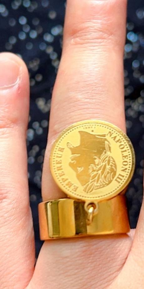 bague style Louise tête de la reine