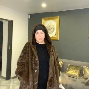 Manteau fourrure la capuche long hivernal