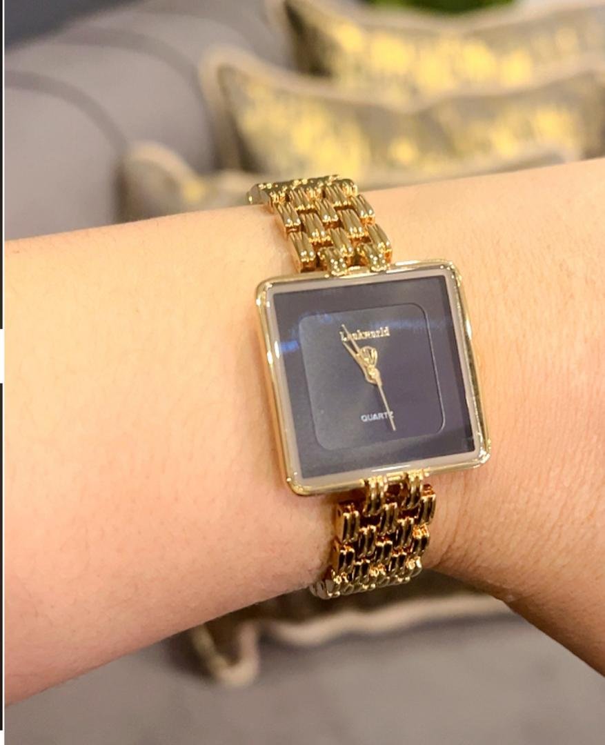 Montre femme nouvelle collection style carré différentes couleurs – Image 2