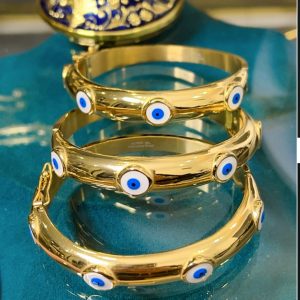 Les bracelets, l’œil nouvelle, collection