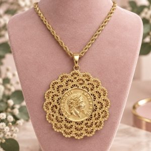 Collier Napoléon dentelle en acier inoxydable
